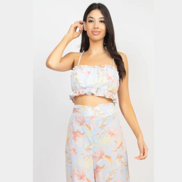 Tropical Ruffled Cut-Out Top & Pants Set - Vacation Set - 2 Piece Set - Summer - Picture 2 of 7